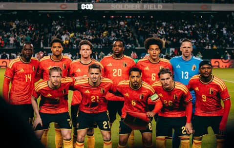 开云体育-比利时与墨西哥友谊赛1比1战平,德温特首发72分钟|科尔斯|萨勒|替补|出场|墨西哥队_新浪体育_新浪新闻