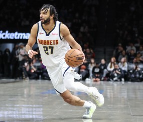 开云体育官网-詹姆斯：全明星人选由教练决定 但我认为穆雷是全明星&amp;他表现出色